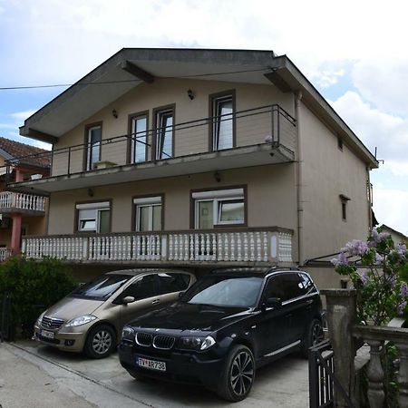 Enko 1 Apartment ติวัต ภายนอก รูปภาพ