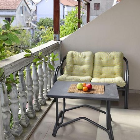 Enko 1 Apartment ติวัต ภายนอก รูปภาพ