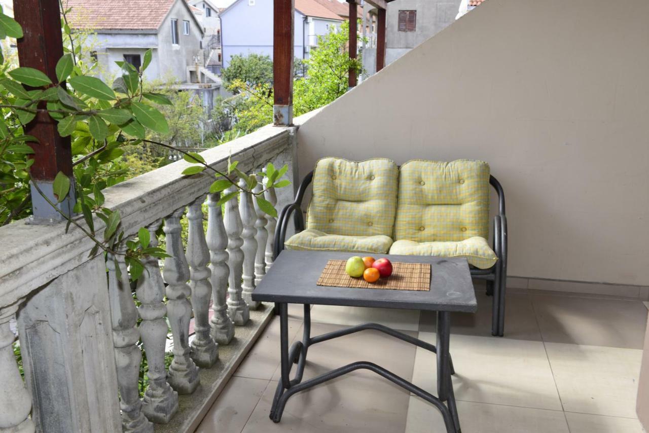 Enko 1 Apartment ติวัต ภายนอก รูปภาพ