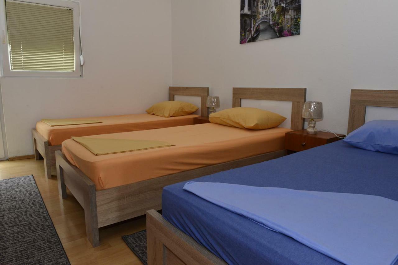 Enko 1 Apartment ติวัต ภายนอก รูปภาพ
